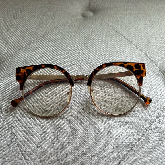 Fun Fake Glasses - Picture 1 of 4